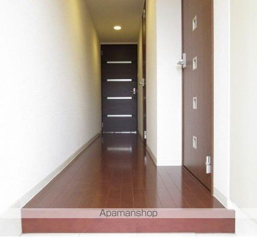 アルテノースタワーの玄関写真