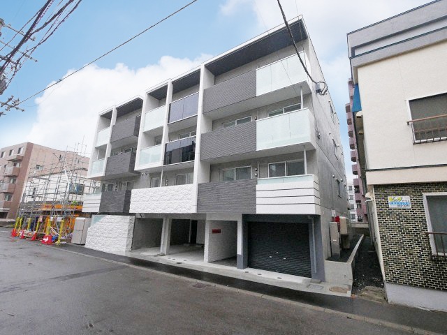 ブランシャールNAKAJIMA PARK FRONTの外観写真