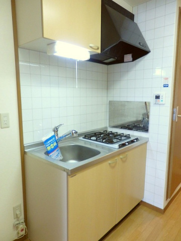 キッチン　写真は別のお部屋のものでございます