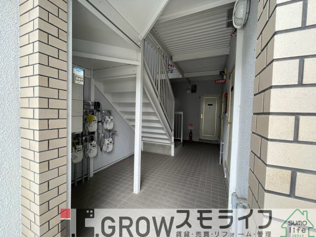 阪急神戸線 王子公園駅 徒歩13分 2階建 築34年の外観写真