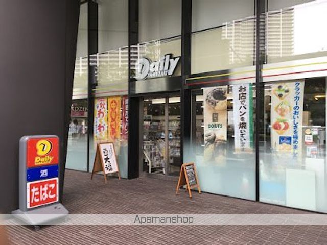 コンビニ　デイリーヤマザキ豊洲キュービックガーデン店（コンビニ）まで149m