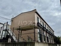 レオパレスクレストヒルズ向原の外観写真
