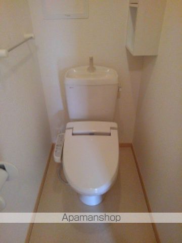 ＪＲ東海道本線 御厨駅 徒歩44分 3階建 築16年のトイレ写真