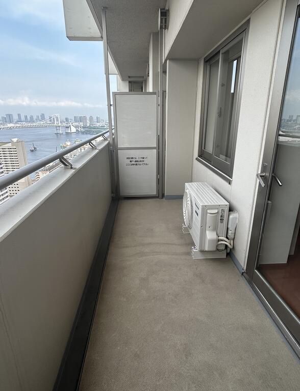 バルコニー　※別部屋の参考写真です。
