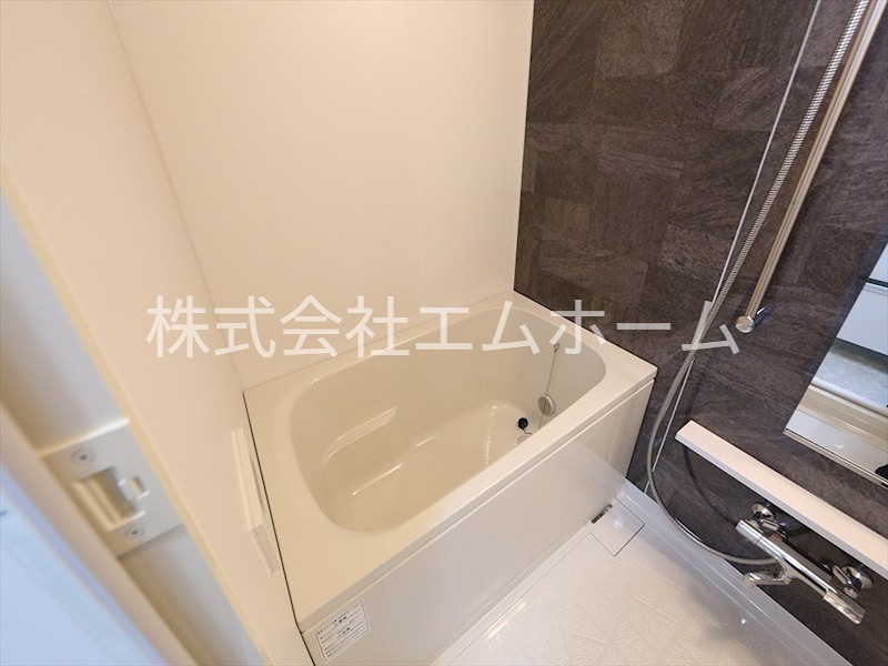 バス・シャワールーム　追い焚き浴室暖房乾燥機付お風呂