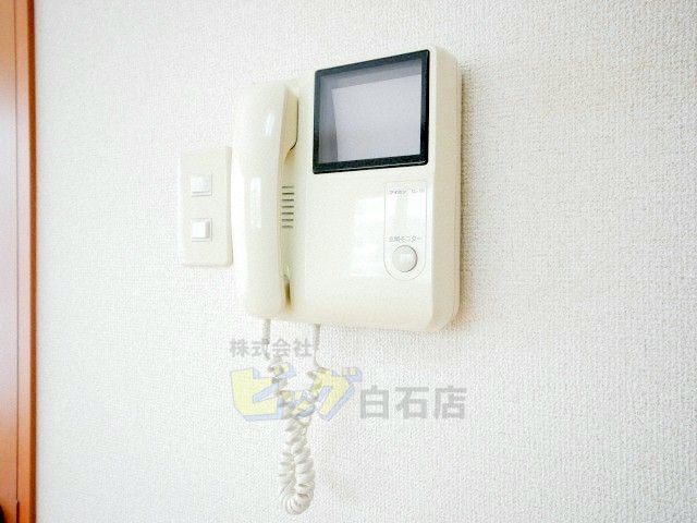 セキュリティ　モニター付きインターホン完備しています♪