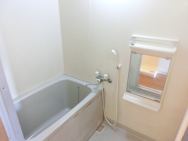 ホーステール作の山の風呂写真