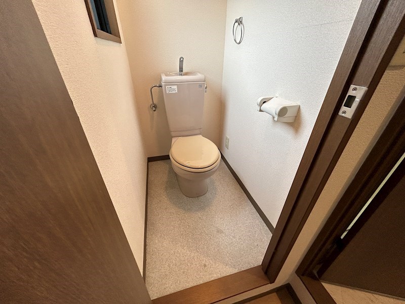 FLAT34西宮のトイレ写真