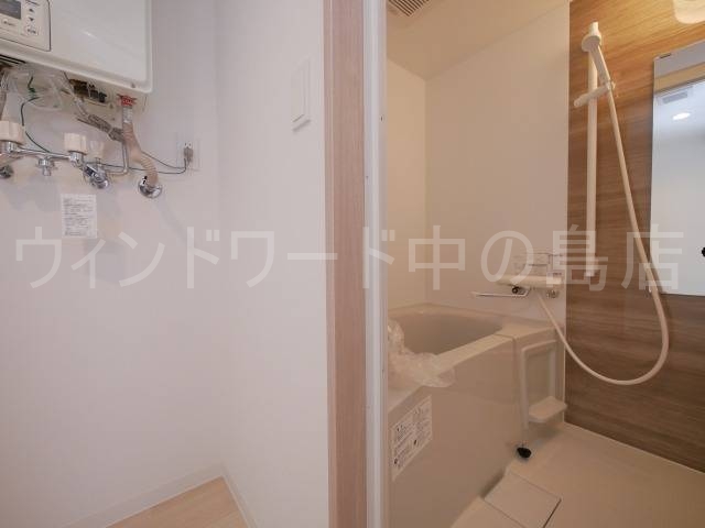 バス・シャワールーム　詳細は、ウィンドワード中の島店までご相談下さい。