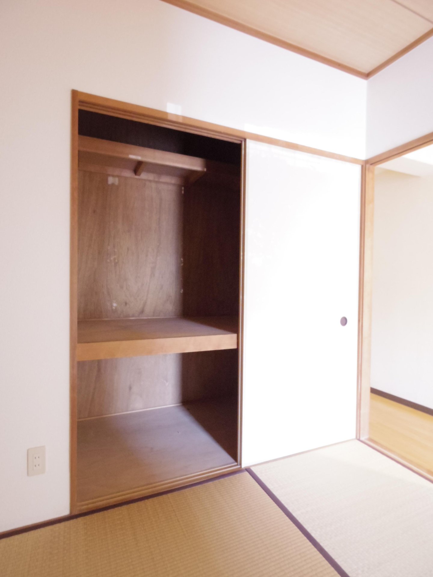 収納　※他号室写真です