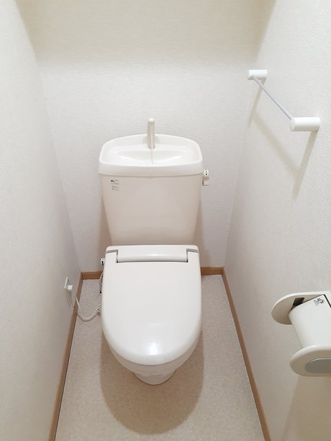 トイレ　図面と現状に相違がある場合には現状を優先