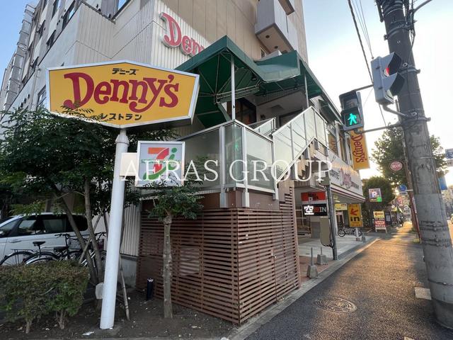 飲食店　デニーズ 前里町店（飲食店）まで385m