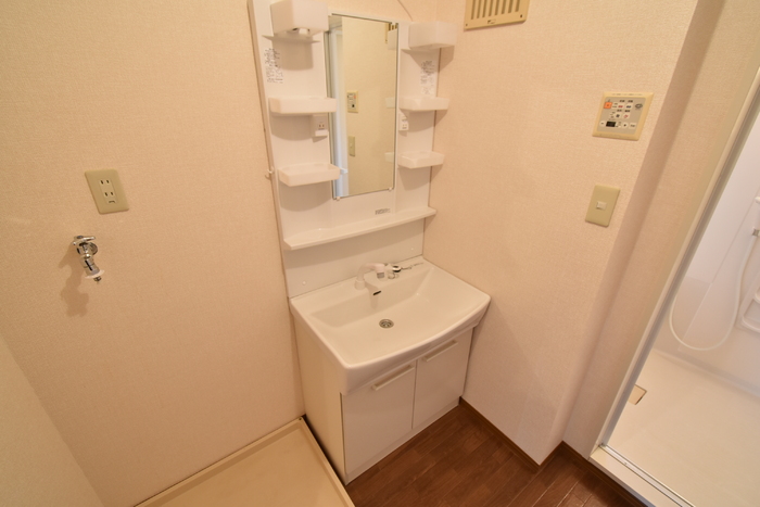 アルファタウン秦野新町Bの内装写真