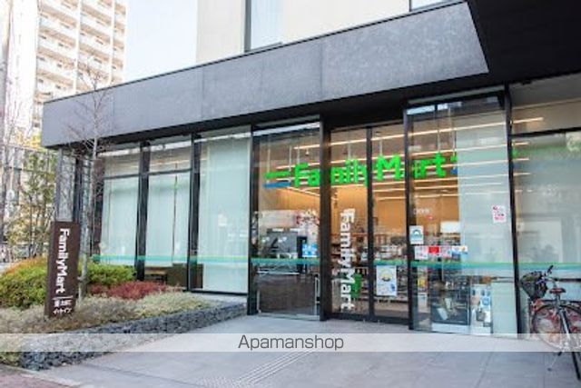 コンビニ　ファミリーマート東京ベイ潮見プリンスホテル店（コンビニ）まで347m