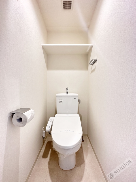ＪＲ阪和線 美章園駅 徒歩8分 12階建 築6年のトイレ写真