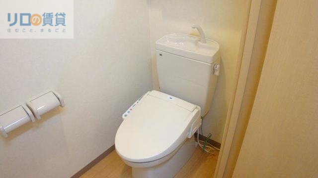 プルミエール宝塚のトイレ写真