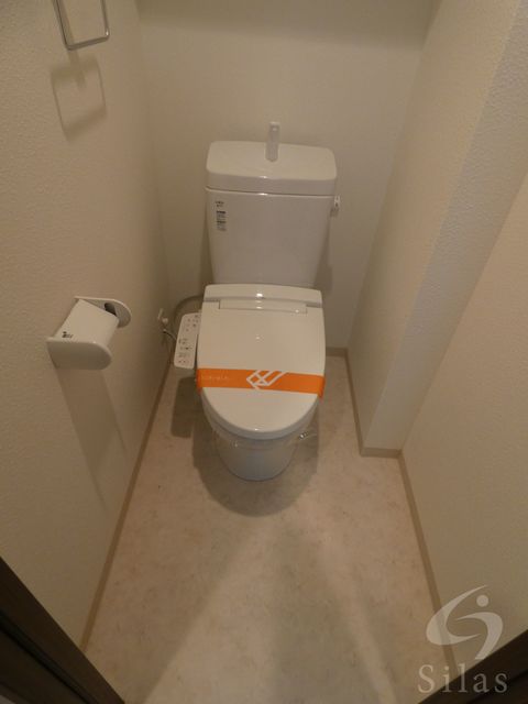 ＪＲ東西線 加島駅 徒歩1分 14階建 築12年のトイレ写真