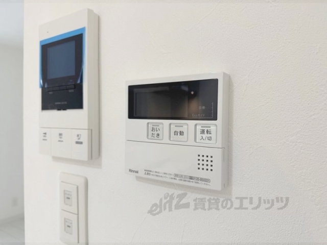その他設備　給湯器リモコン
