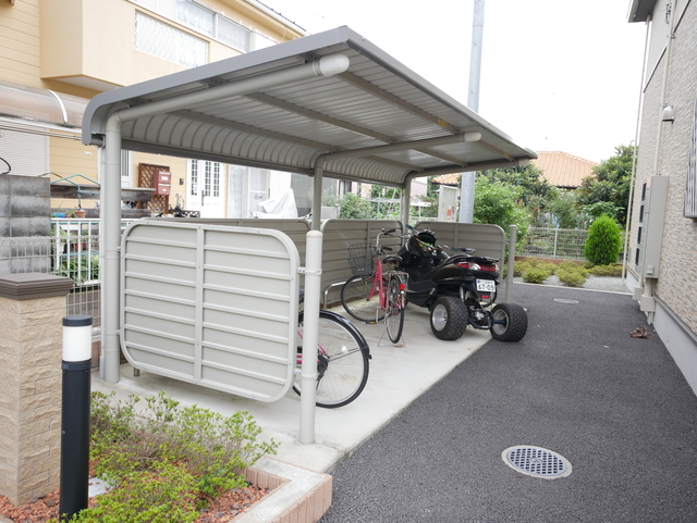 その他共有部分　★屋根付き駐輪場がございます★