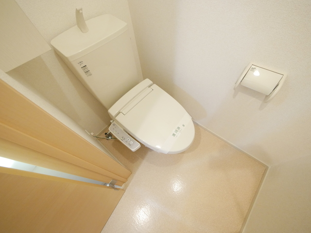 トイレ　★温水洗浄便座付きトイレです★