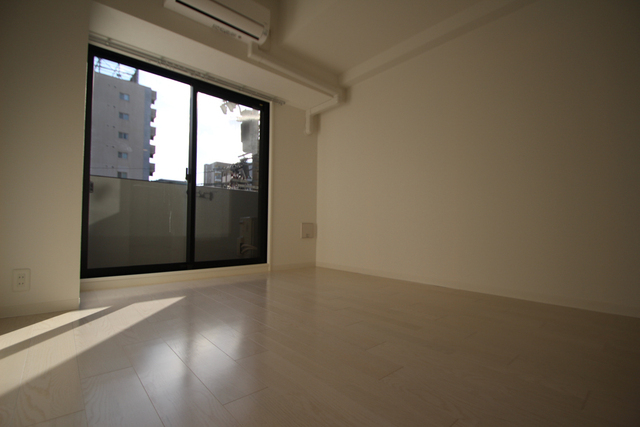 S-RESIDENCE葵の居間写真