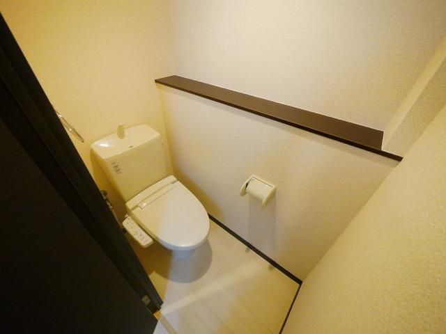 トイレ　あると嬉しい温水洗浄便座！