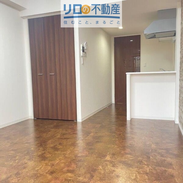 ONLYONE川西中央Iの居間写真