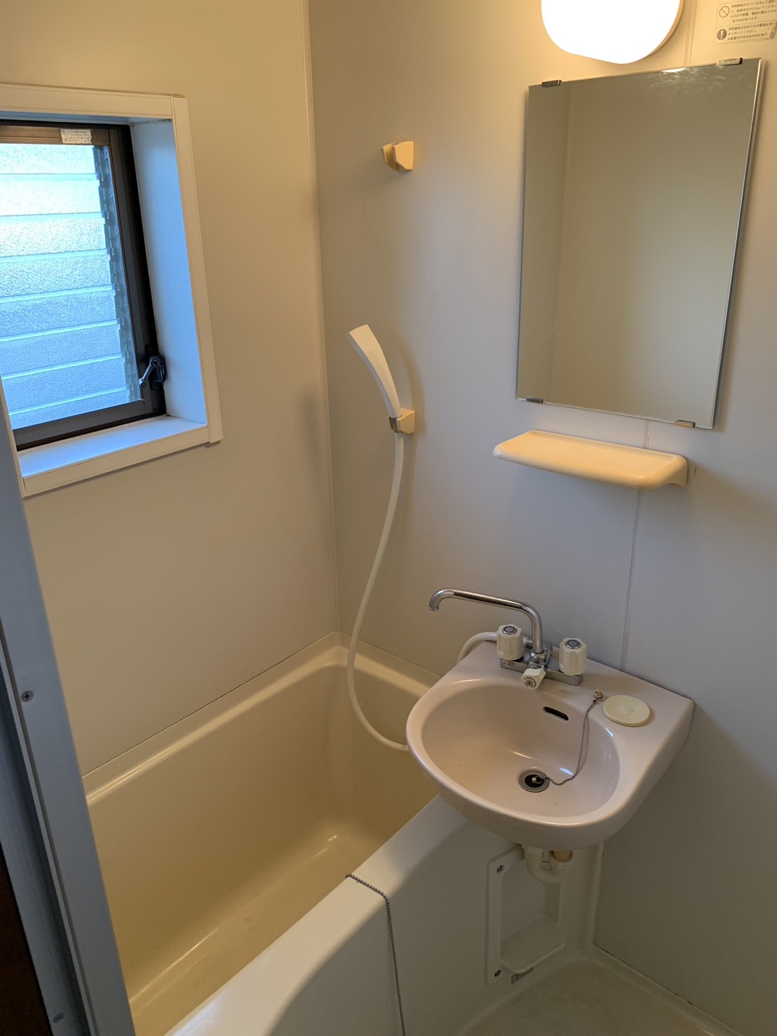 カターラKの風呂写真