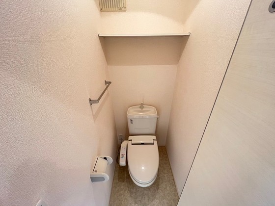 トイレ　※別部屋の写真です