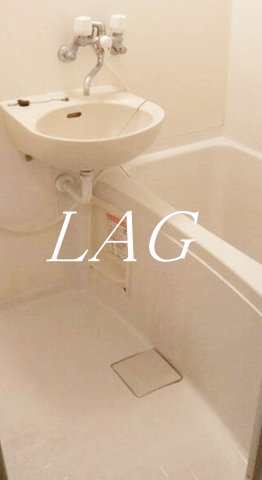 サン.バレルのトイレ写真