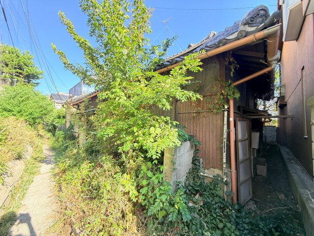 東人丸町貸家