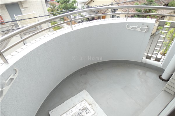 阪急神戸線 岡本駅 徒歩3分 3階建 築35年の内装写真