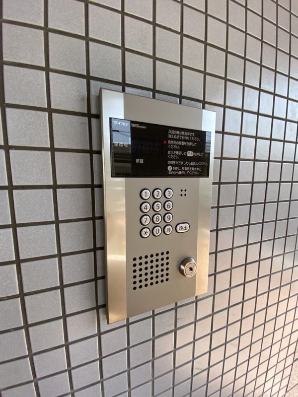 地下鉄中央線 長田駅 徒歩7分 10階建 築30年の外観写真