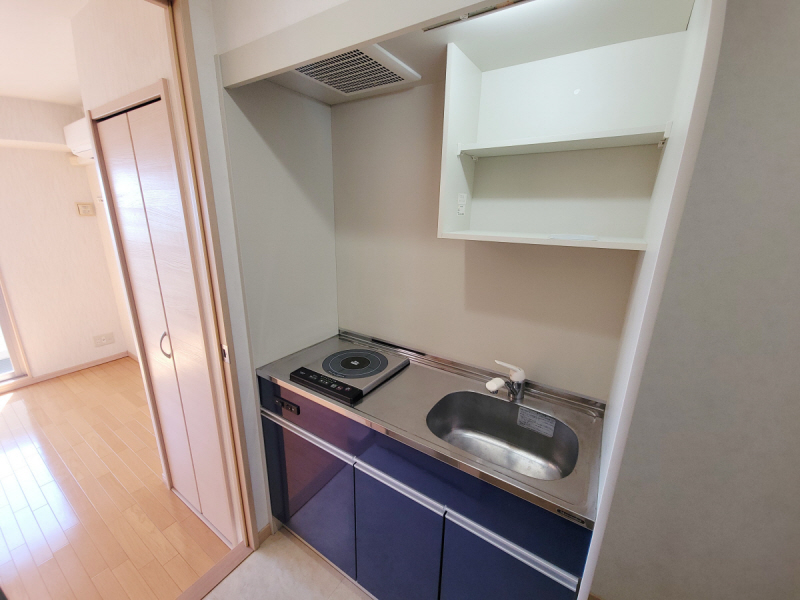 キッチン　別の部屋の写真です。ご参考までに。
