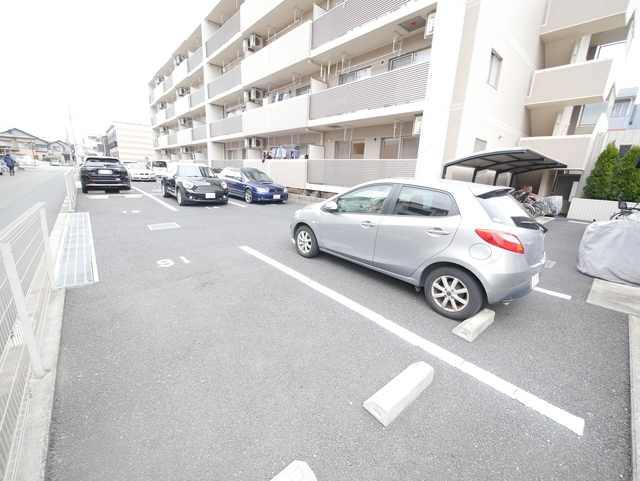 駐車場　★駐車場の写真です★
