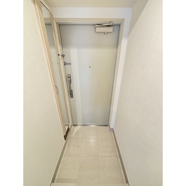 レフィールオーブ浅草橋の玄関写真