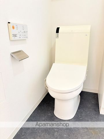 西武池袋線 江古田駅 徒歩10分 8階建 築17年のトイレ写真