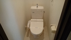 トイレ　清潔感のあるきれいなトイレです