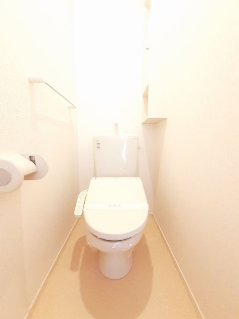 レジデンス・エクセレントAのトイレ写真