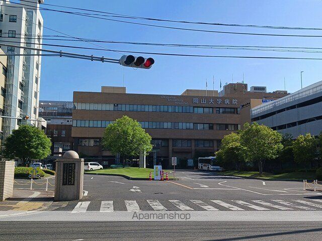 病院　岡山大学病院（病院）まで800m