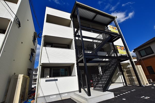 建物外観　★外観★