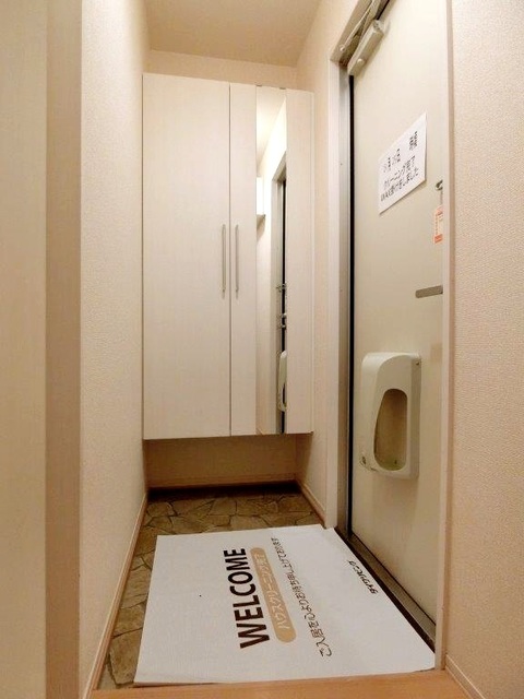 玄関　図面と現状に相違がある場合には現状を優先