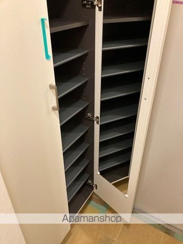 Auraの玄関写真