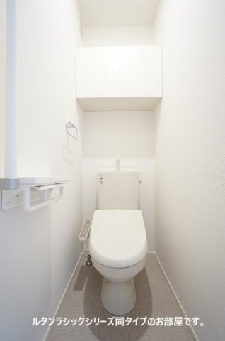 トイレ　イメージ
