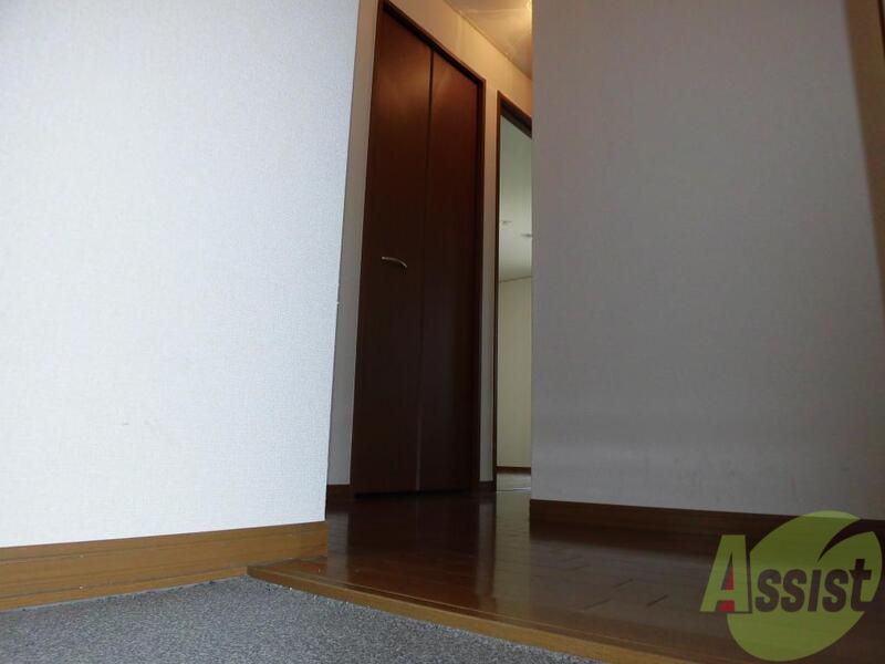 玄関　収納付き玄関です
