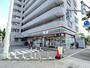 コンビニ　セブンイレブン 足立東和1丁目店（コンビニ）まで262m