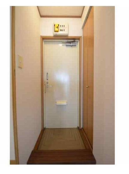 玄関　きれいな玄関です　・ネット使用料無料