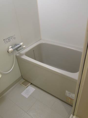 バス・シャワールーム　バスルーム