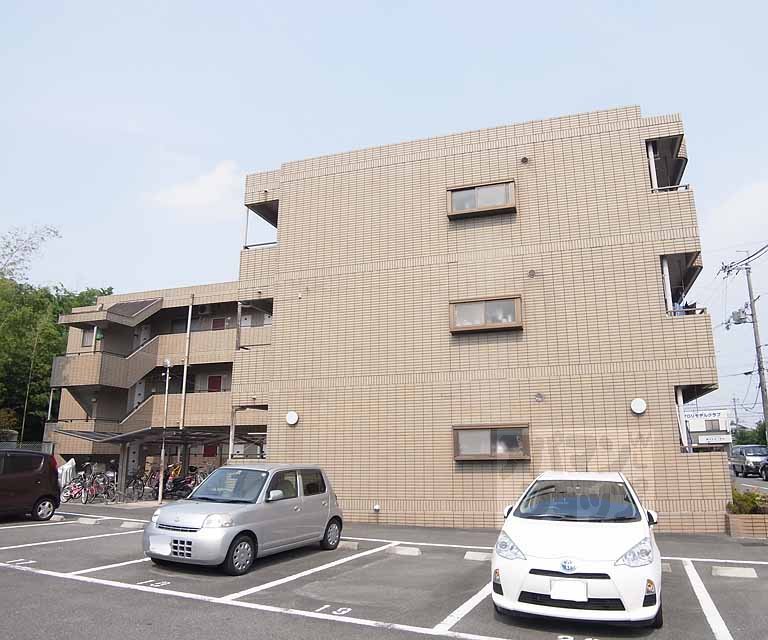 シャルレ2番館の外観写真
