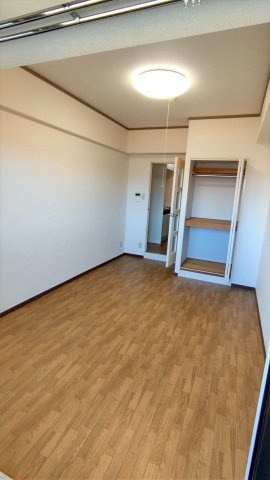 その他部屋・スペース　外の光が差し込む明るいお部屋です